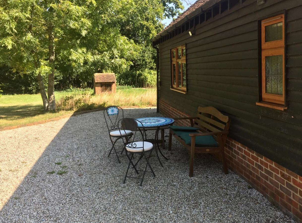 Hotel The Little House West Hanningfield Exterior foto